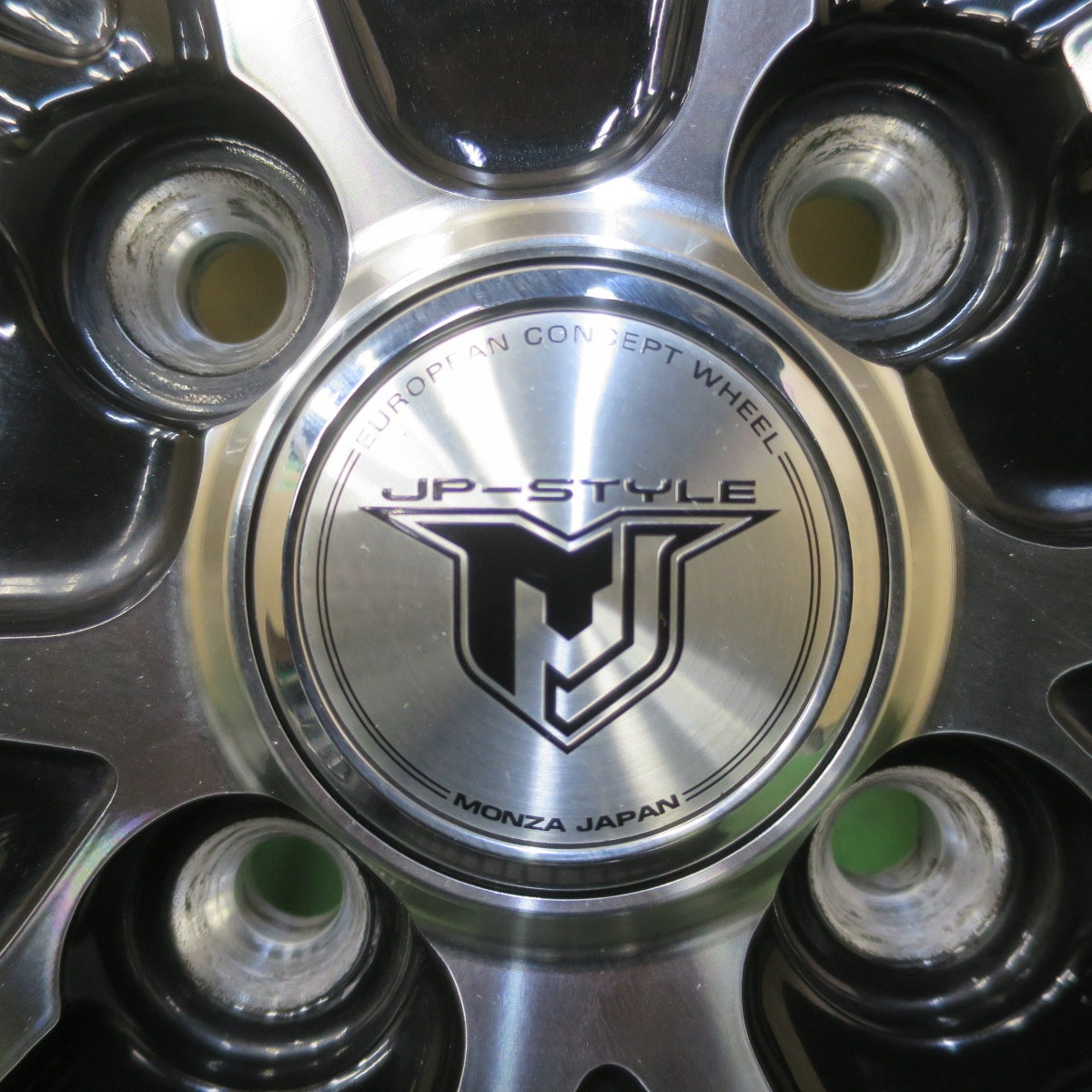 バリ溝！23年！キレイ！9分◎スタッドレス 165/60R14 ブリヂストン ブリザック VRX3 JP-STYLE JPスタイル 軽サイズ エブリィ 等 14インチ PCD100/4H◎6093002イス