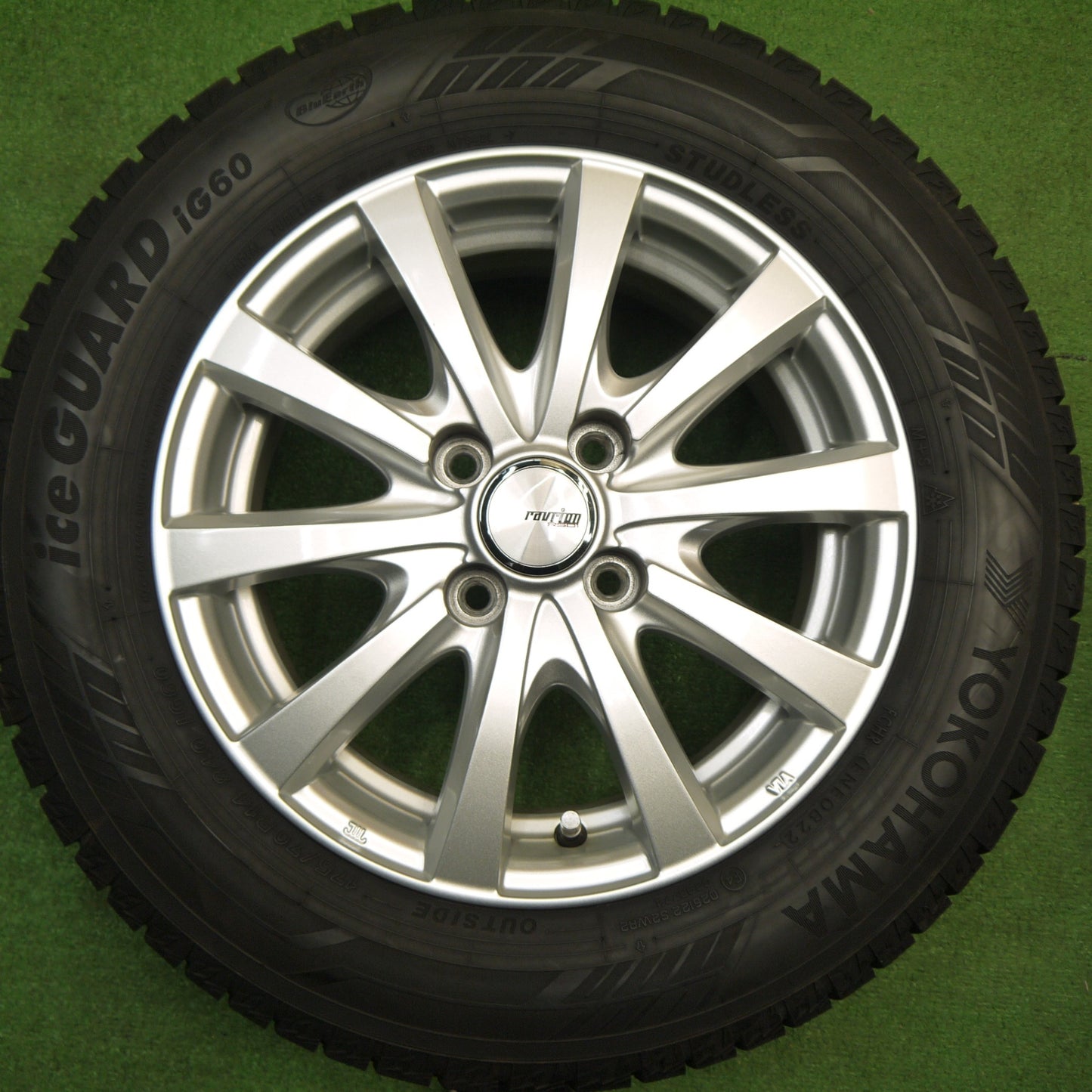 バリ溝！22年！キレイ！9分★スタッドレス 175/70R14 ヨコハマ アイスガード iG60 ravrion RS01 ラブリオン 14インチ PCD100/4H★5112805Hス