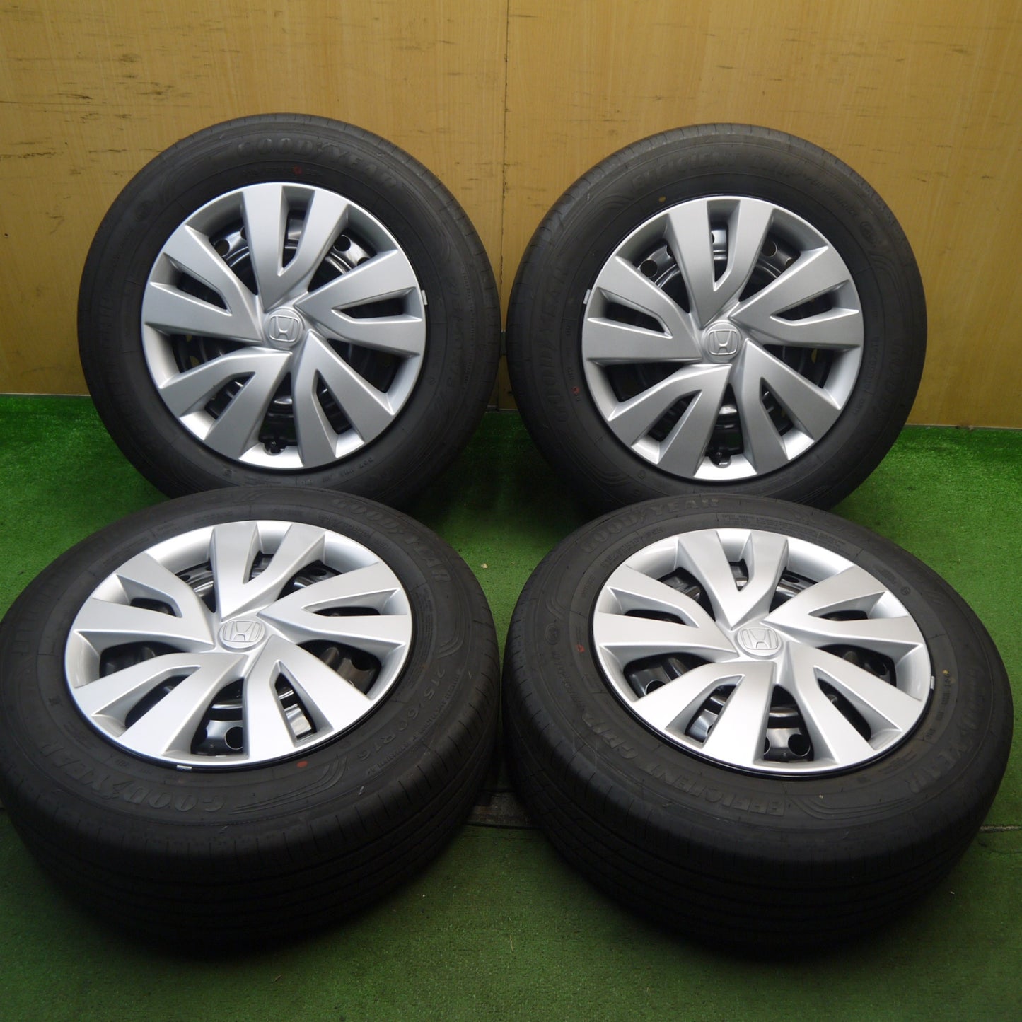 新車外し！24年★ホンダ WR-V 純正 スチール 215/60R16 グッドイヤー EfficientGrip PERFORMANCE 16インチ WRV PCD114.3/5H★5072501Hノ