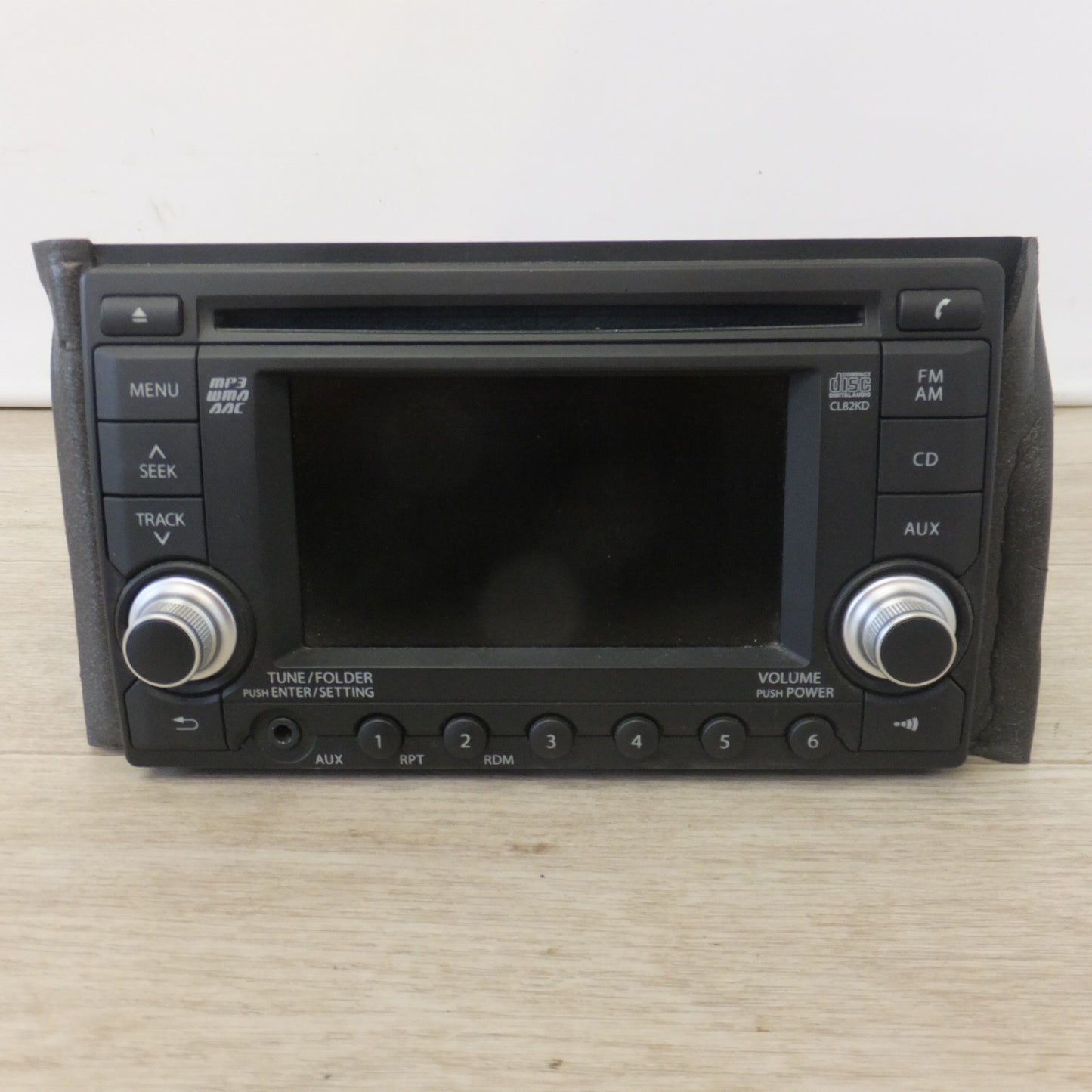[送料無料] ★クラリオン製 スズキ 純正 カーオーディオ CDプレーヤー PS-3285Q-C 39101-82KD1-5PK(46)★