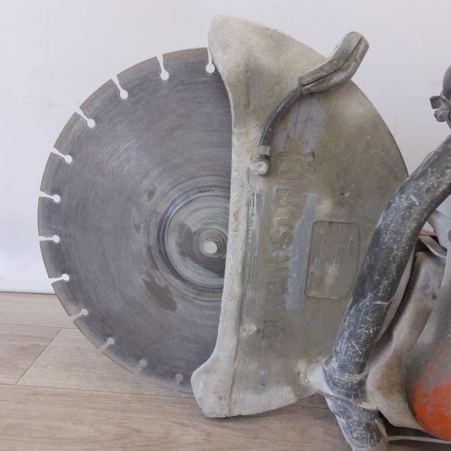 [送料無料] 岐阜発 現状品★ハスクバーナ Husqvarna パワーカッター K 770　300mm 12インチ カッティングブレード★
