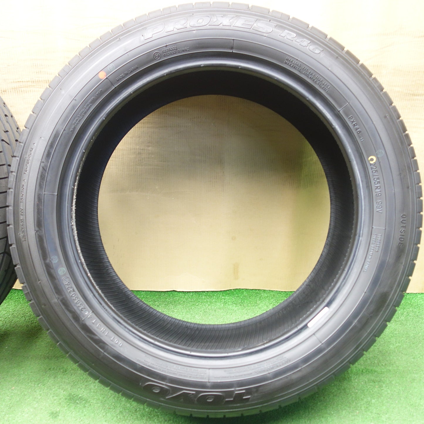 新車外し！26年★225/55R19 トーヨー プロクセス R46 タイヤ 19インチ CX-5 CX-8 ハリアー RAV4 等★6031306KTノタ