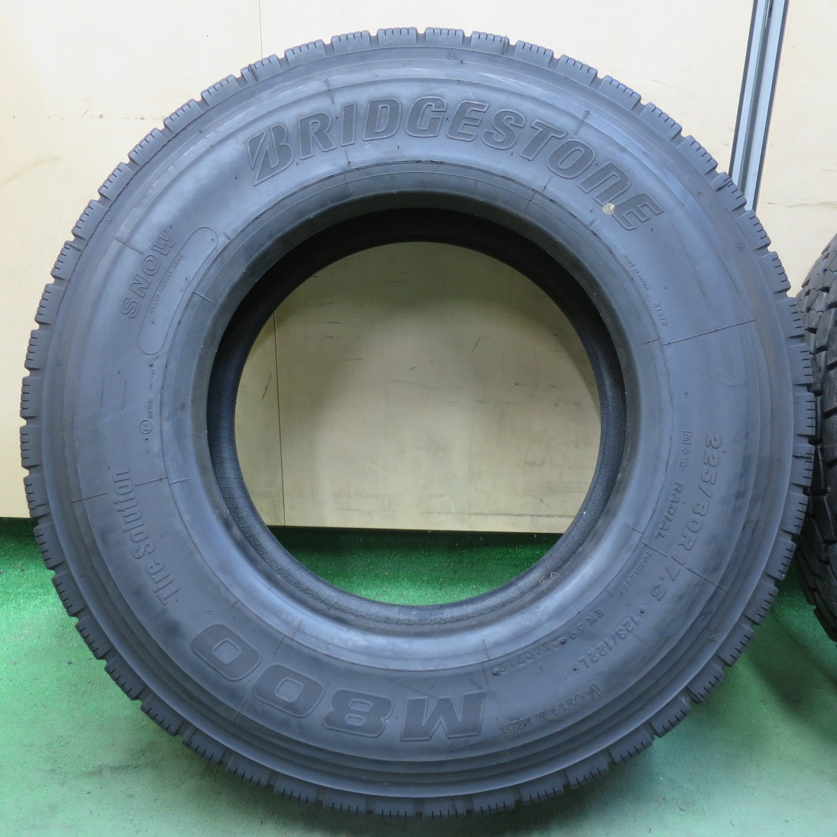 未使用！2本★トラック タイヤ 225/80R17.5 123/122L ブリヂストン M800 ミックス オールシーズン 17.5インチ★6060102イスタ