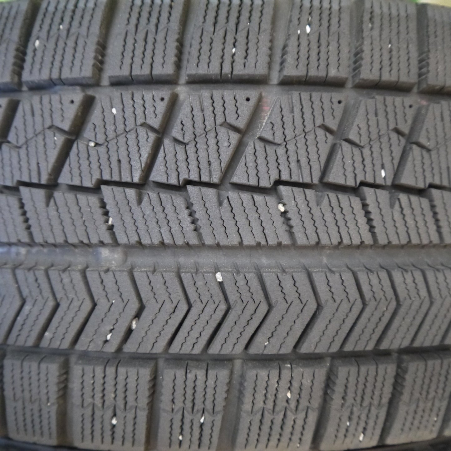 バリ溝！キレイ！9分◎スタッドレス 185/55R15 ブリヂストン ブリザック VRX Verthandi ヴェルザンディ 15インチ PCD100/4H◎6061705Hス