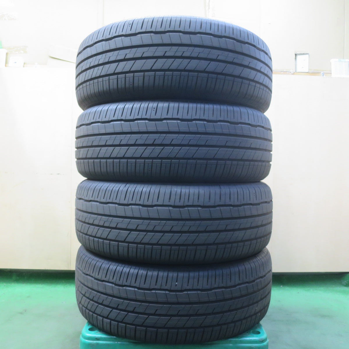 新車外し！26年◎235/55R19 ハンコック ベンタス S1 evo3 SUV タイヤ 19インチ RAV4 レクサス RX エクストレイル 等◎6083121イノタ