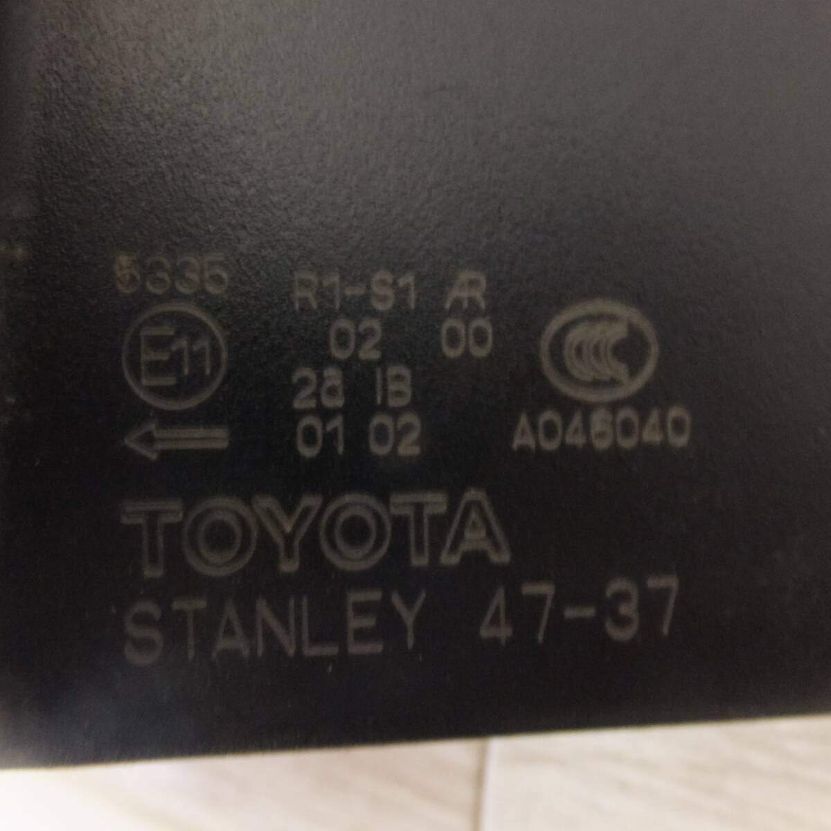 [送料無料] 現状品★トヨタ TOYOTA 純正 プリウス ZVW30 テールライト STANLEY 47-37 左★