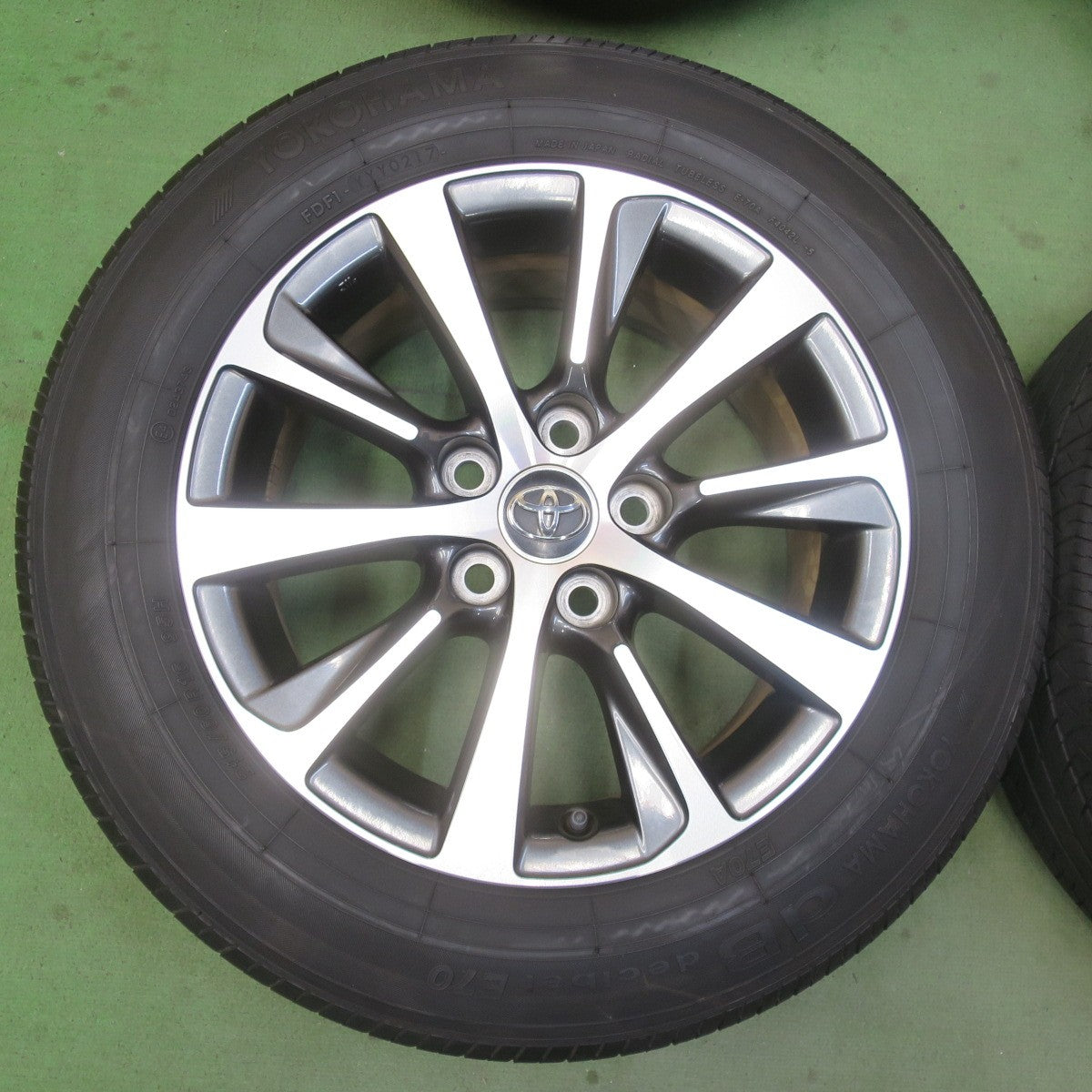 キレイ★トヨタ 130系 マークX 250S 純正 215/60R16 ヨコハマ dBデシベル E70 E70A 16インチ PCD114.3/5H★6040410イノ
