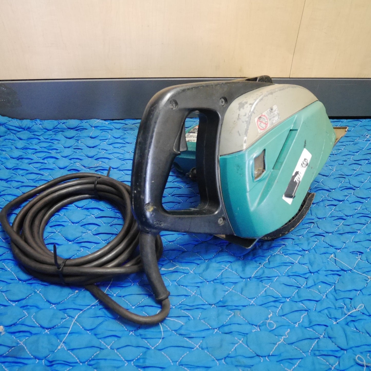 [送料無料] ☆マキタ 7型 チップソー カッター 4130 電動 工具 切断機 丸のこ 丸ノコ マルノコ 丸鋸 コード式 makita☆