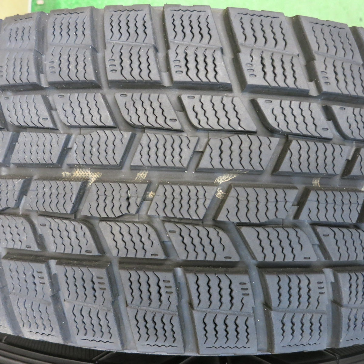 バリ溝！キレイ！9分◎スタッドレス 215/65R16 グッドイヤー アイスナビ6 V.E.X. VEX 社外 アルミ 16インチ PCD114.3/5H◎6082712HAス