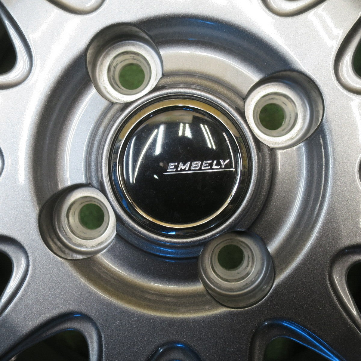 ほぼ未使用！25年！キレイ★スタッドレス 155/65R13 グッドイヤー アイスナビ7 EMBELY 社外 アルミ 13インチ PCD100/4H★6032904NJス