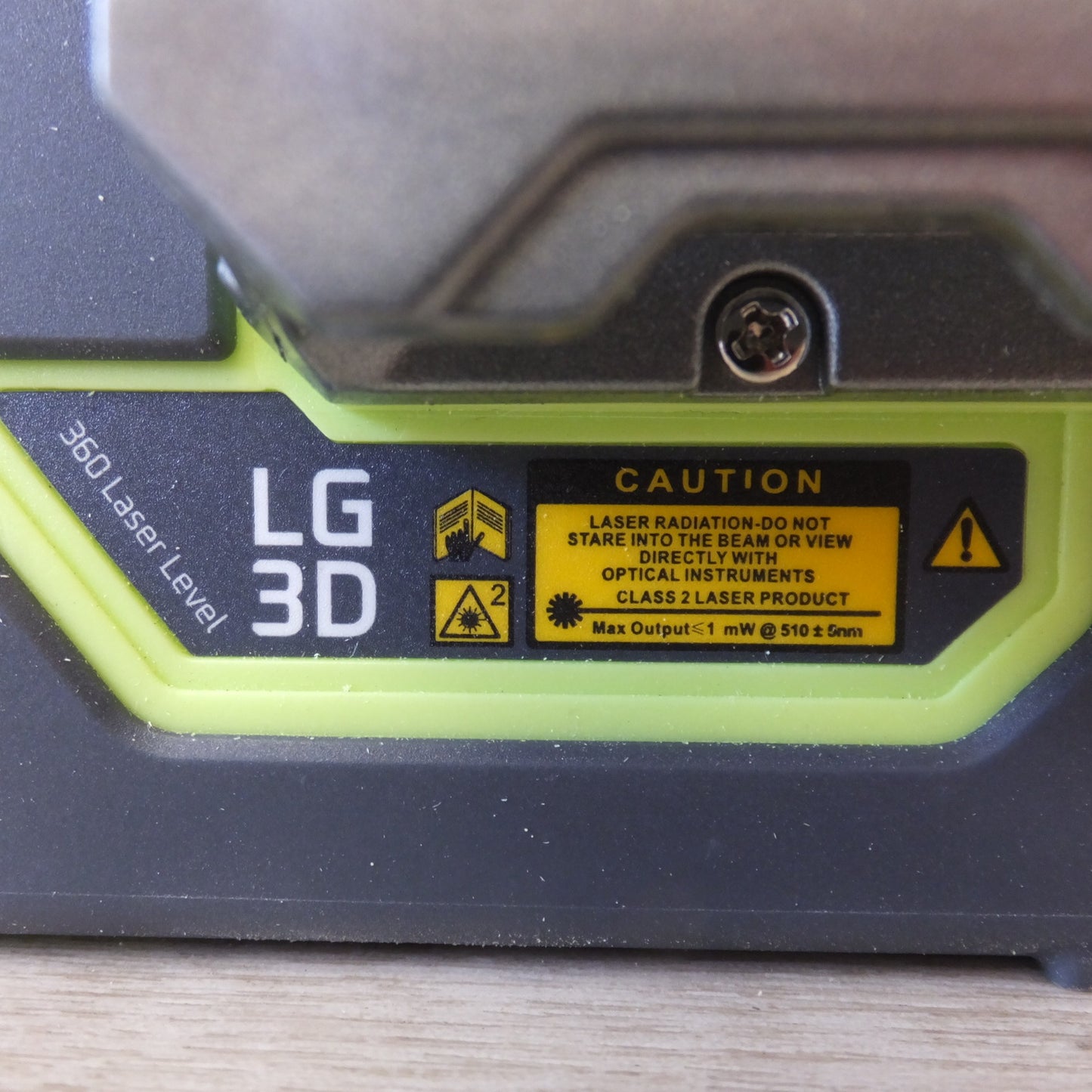 [送料無料] 現状品 キレイ★LASGOO レーザー墨出し器 LG-3D　バッテリーパック NK-B260 付★