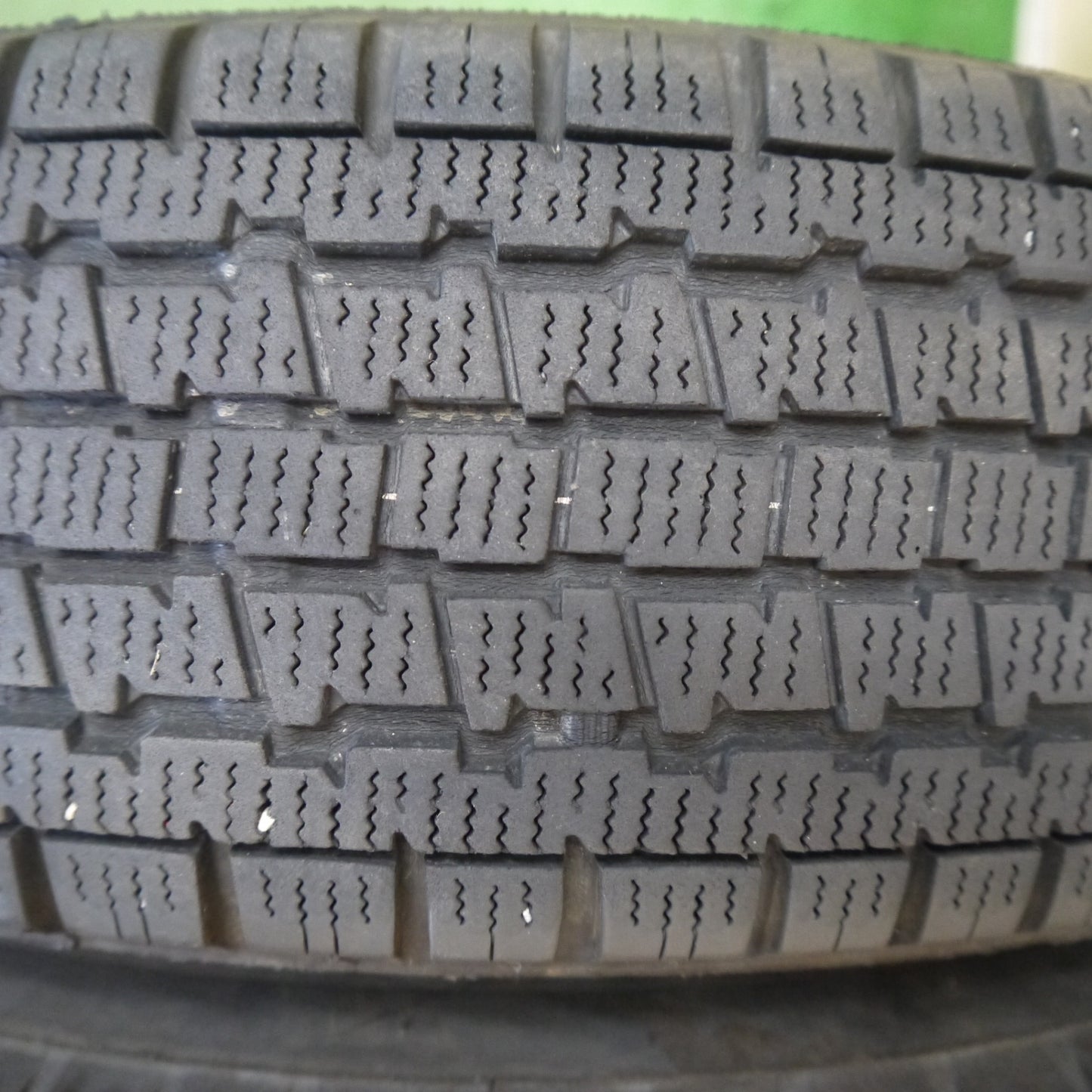 キレイ！22年◎スタッドレス 145/80R12 80/78N ブリヂストン W300 TEAD テッド 12インチ PCD100/4H◎6061507Hス