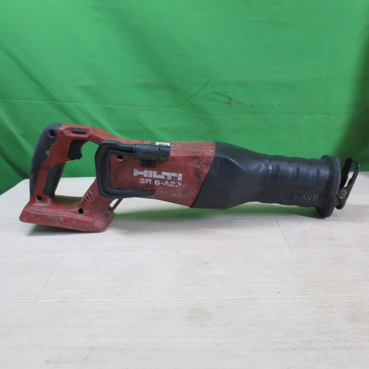 [送料無料] ☆HILTI ヒルティ 充電式 レシプロソー SR 6-A22 電動 工具 切断機 セーバーソー セーバソー☆