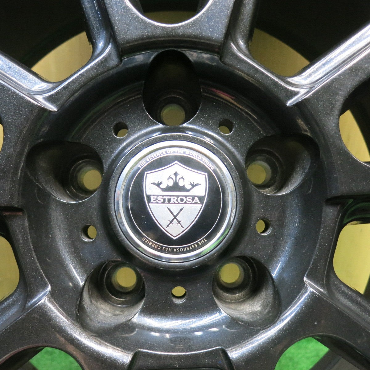 キレイ！21年★スタッドレス 225/65R17 ブリヂストン ブリザック DM-V3 ESTROSA エステローザ 17インチ PCD114.3/5H★5100501HAス