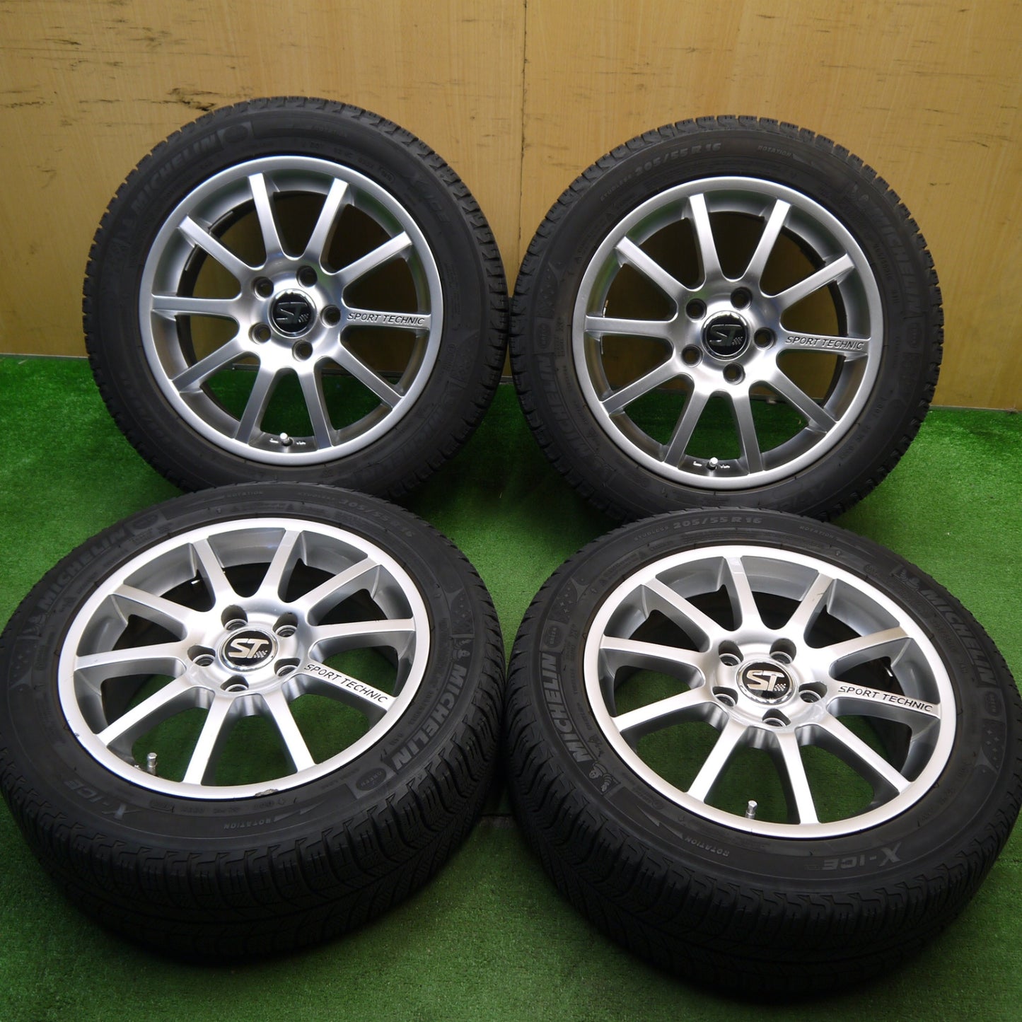 4本価格★ワーゲン ゴルフ 等 SPORT TECHNIC 205/55R16 スタッドレス ミシュラン X-ICE XI3 スポーツテクニック 16インチ PCD112/5H★5042508Hス