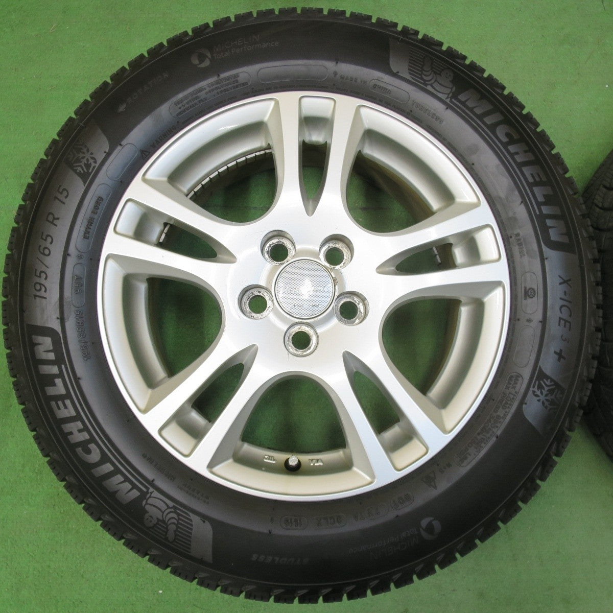 バリ溝！キレイ！9分★プリウス 等 195/65R15 スタッドレス ミシュラン X-ICE3+ EuroSpeed MANARAY SPORT 15インチ PCD100/5H★5021120イス