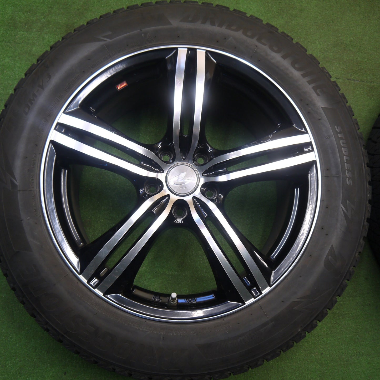 センサー付き★レクサス NX 等 LEONIS FZ 225/60R18 スタッドレス ブリヂストン ブリザック DM-V3 レオニス 18インチ PCD114.3/5H★6012101Hス