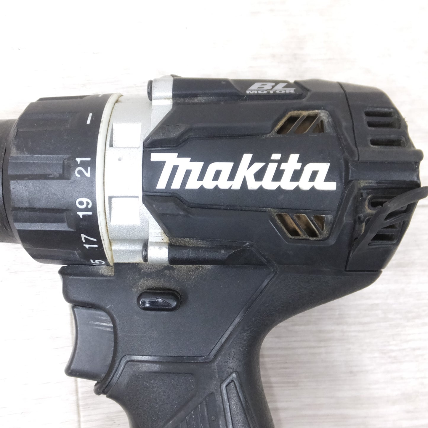 [送料無料] ◆マキタ 充電式 ドライバ ドリル 18V DF484D 6.0Ah 本体のみ ドリルドライバー 電動 工具◆