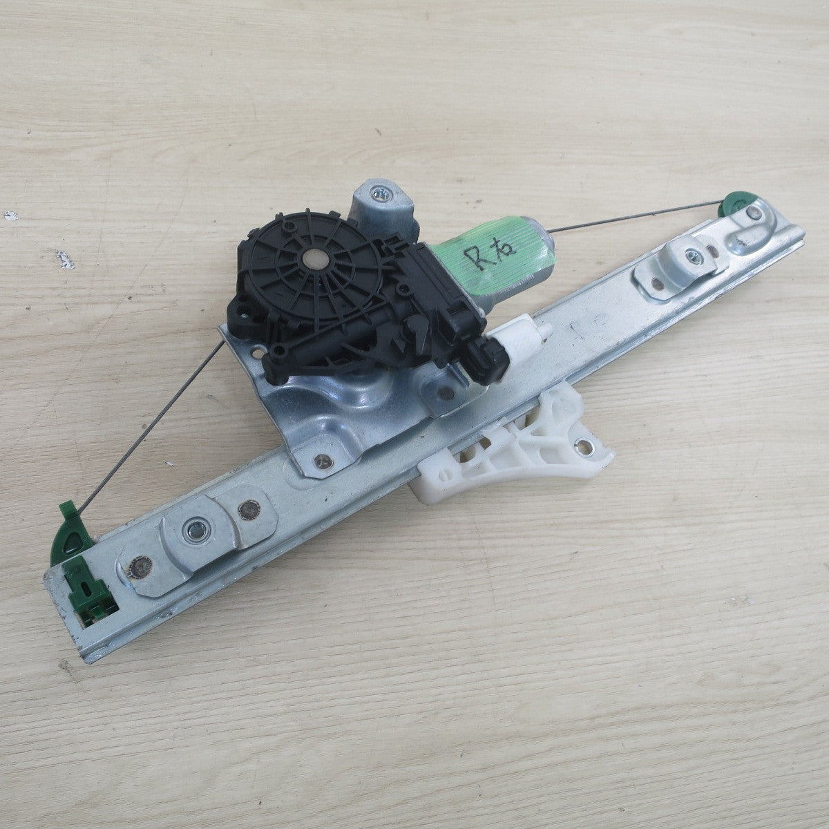 ♪三菱 ekスペース フロント ドア レギュレーター 右 側 のみ パワー ウィンドウ レギュレーター カー パーツ メーカー 型式 不明♪