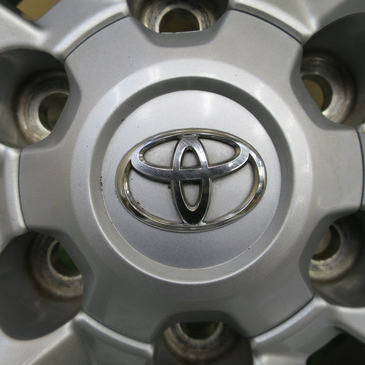 キレイ★トヨタ 150系 ランクル プラド 純正 ホイール 17インチ 17×7.5J PCD139.7/6H★6051905NGホ