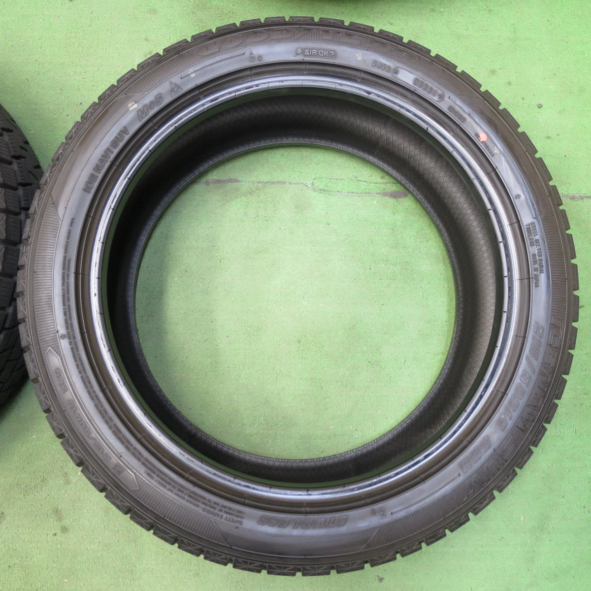 バリ溝！9.5分★スタッドレス 215/50R18 グッドイヤー アイスナビ SUV タイヤ 18インチ ヤリスクロス CX-3 等★5070305イスタ