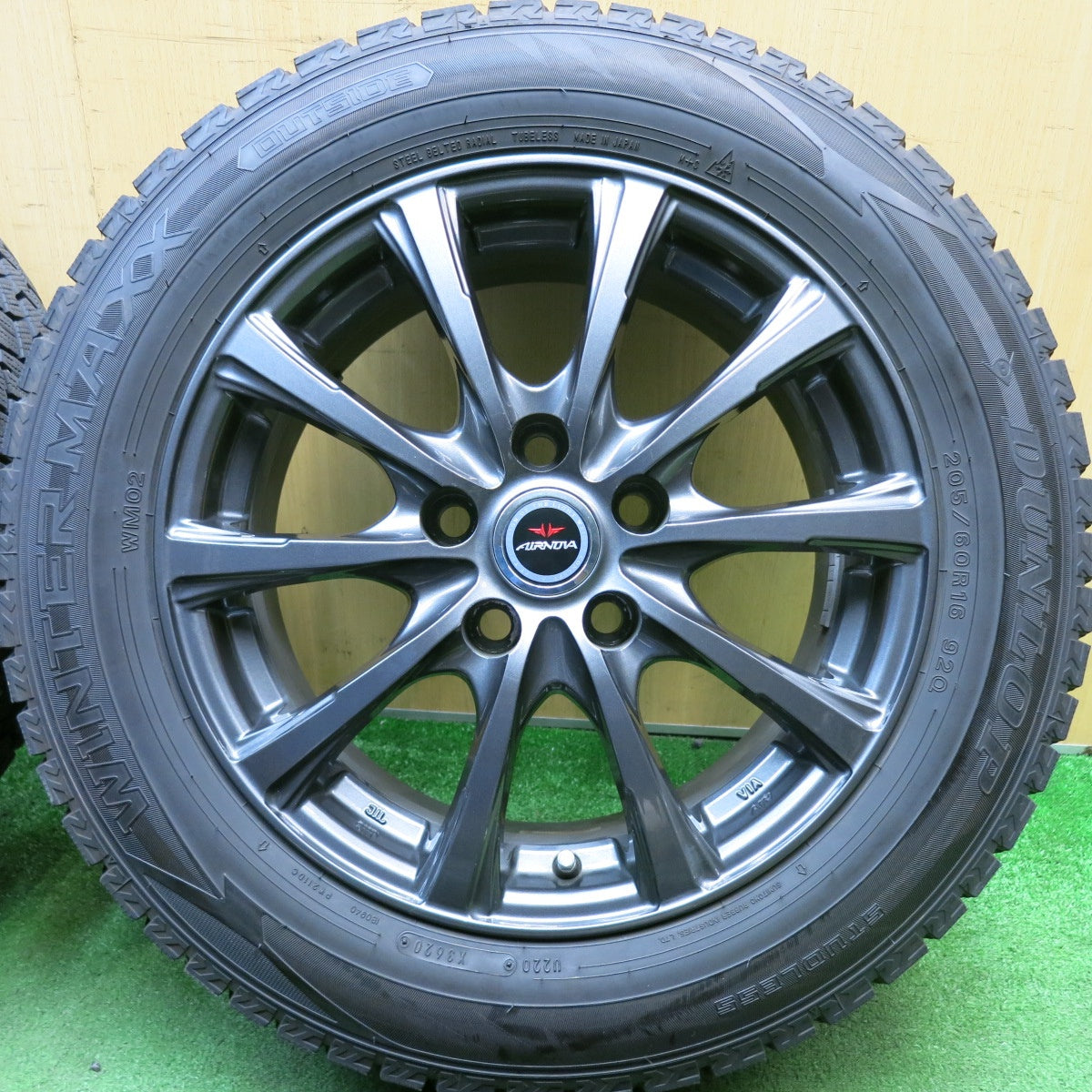 バリ溝！9.5分★スタッドレス 205/60R16 ダンロップ ウインターマックス WM02 AIRNOVA エアノヴァ 16インチ PCD114.3/5H★6032803HAス
