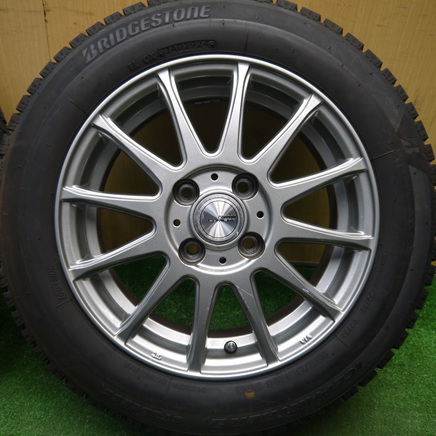 バリ溝！24年！キレイ！ほぼ10分★スタッドレス 165/65R14 ブリヂストン アイスパートナー2 ravrion LUMIERE ラブリオン 14インチ PCD100/4H★6011306Hス