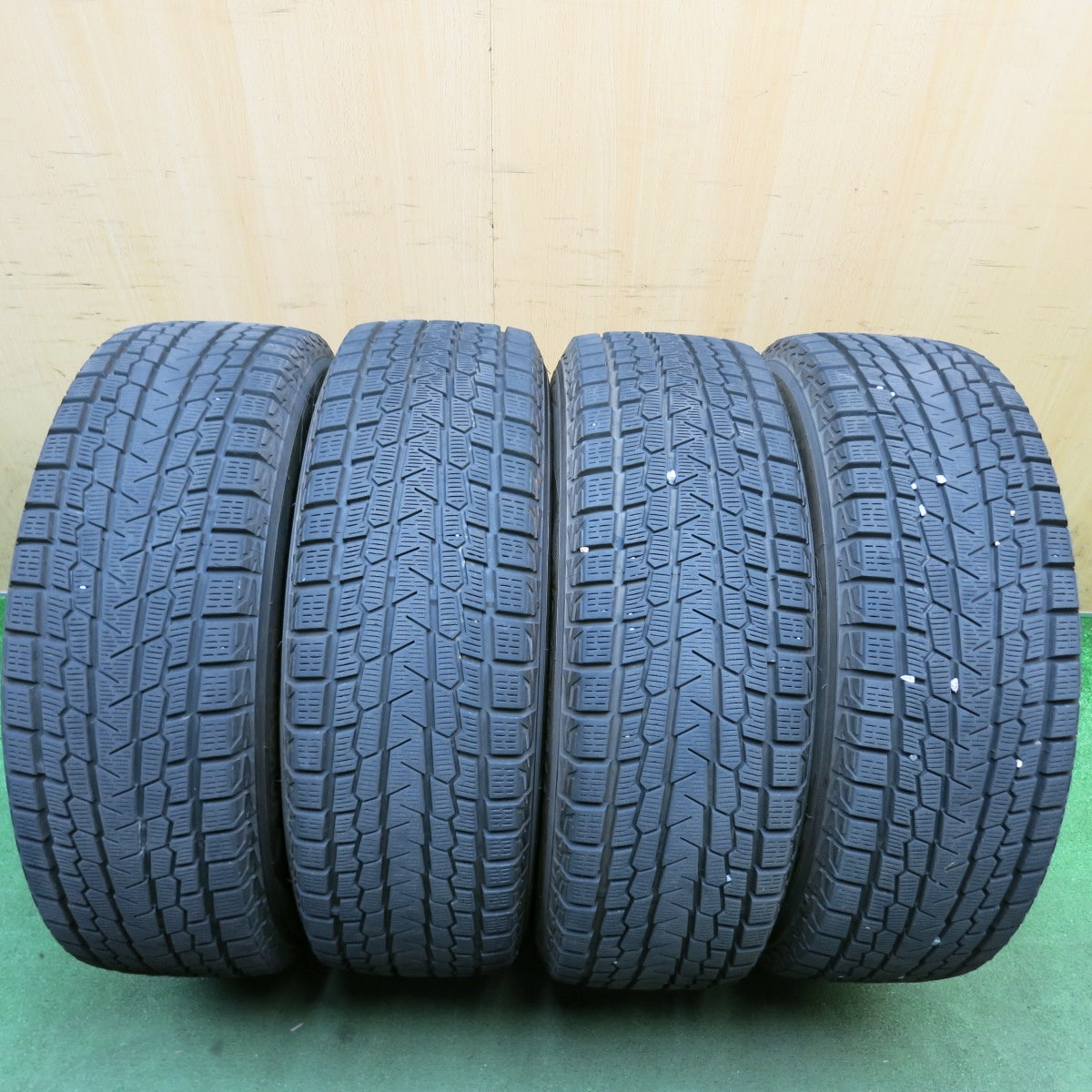 バリ溝！22年！9分◎スタッドレス 225/65R17 ヨコハマ アイスガード G075 GRASS グラス 17インチ PCD114.3/5H◎6073006HAス