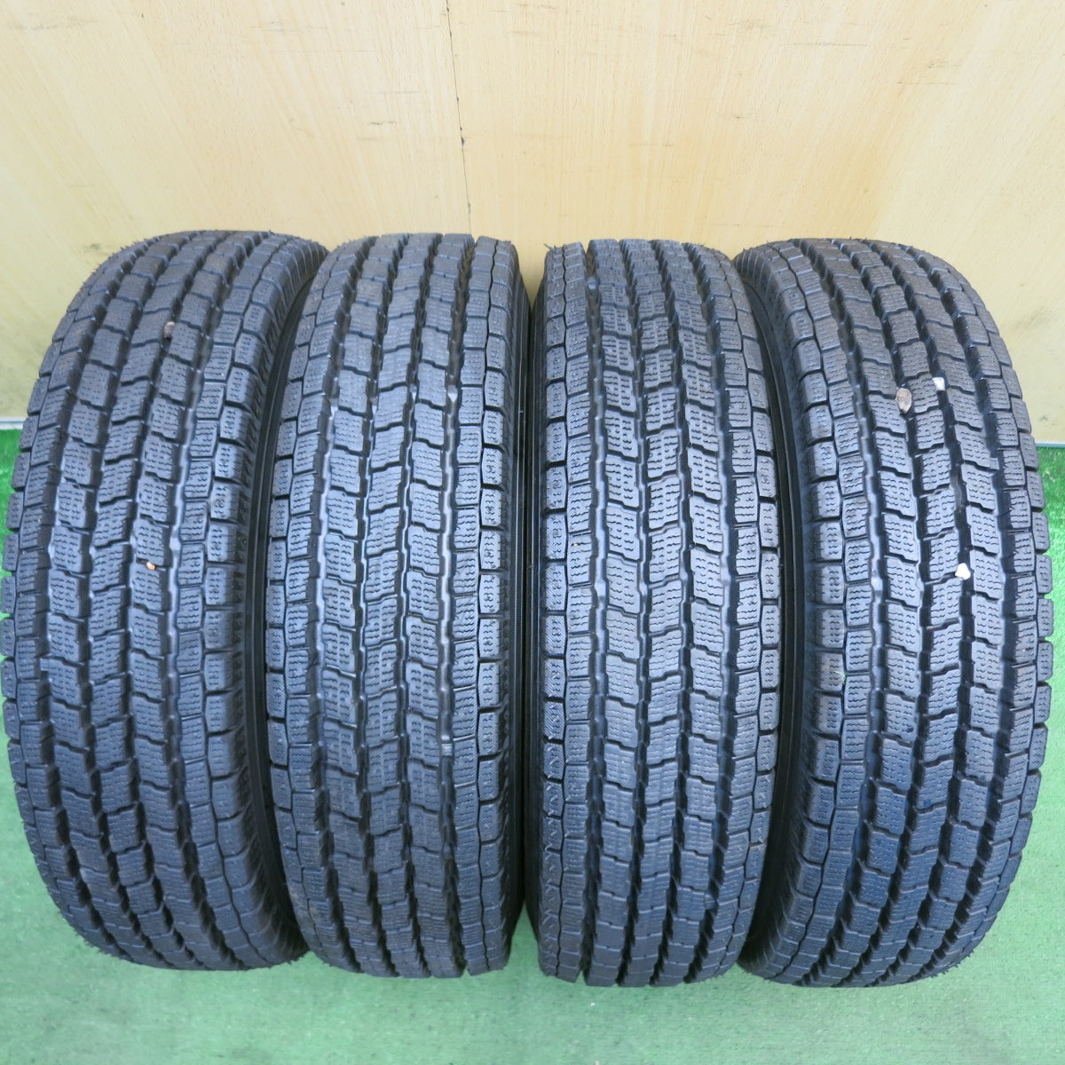 バリ溝！25年！キレイ！9.5分◎スタッドレス 145/80R12 80/78N ヨコハマ アイスガード iG91 スチール ホイール 12インチ PCD 100 110 114.3/4H マルチ◎6090603HAス