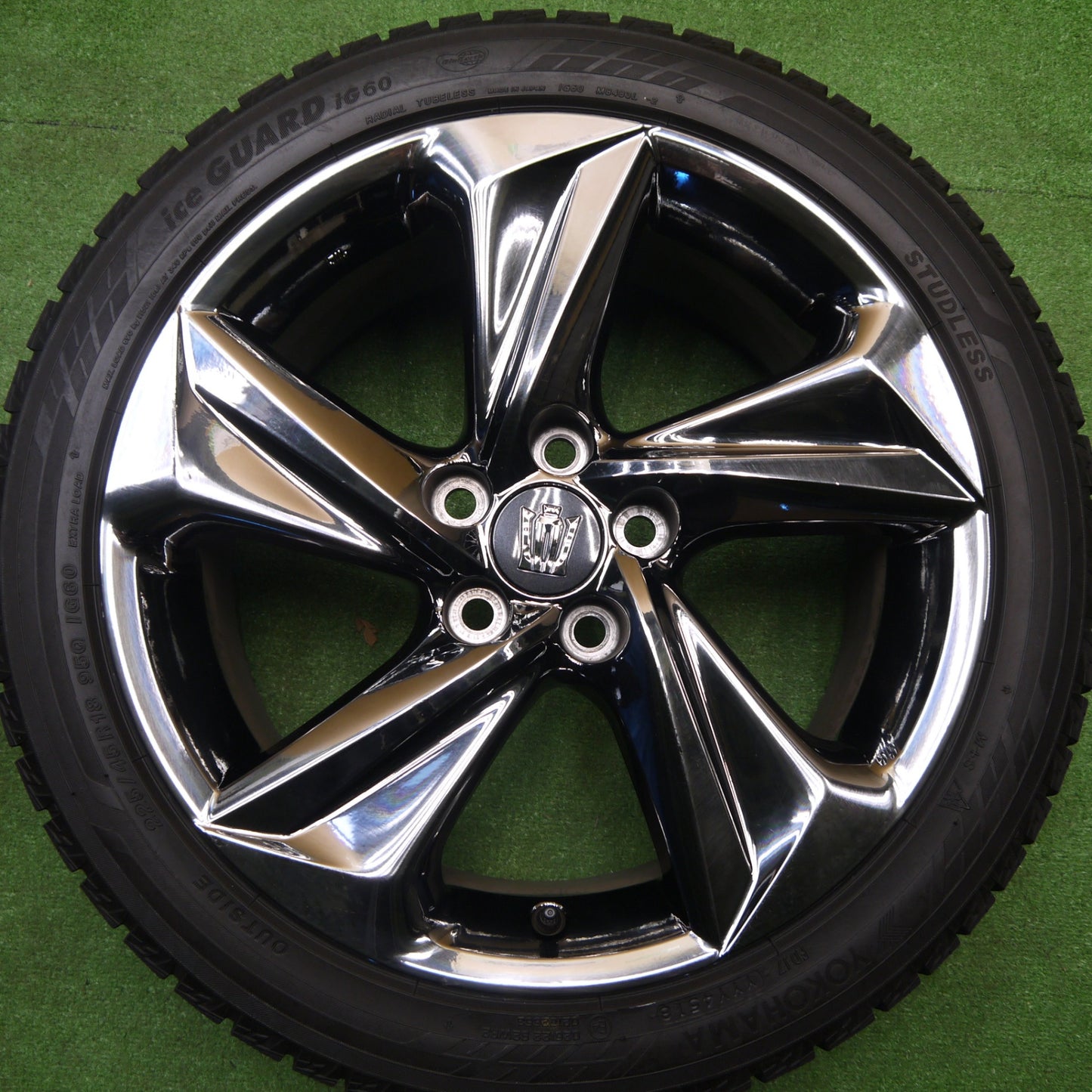 4本価格★トヨタ 220系 クラウン RS 純正 225/45R18 スタッドレス ヨコハマ アイスガード iG60 18インチ PCD114.3/5H★5112101Hス