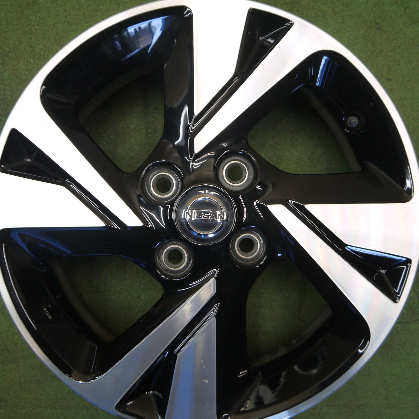 4本価格★日産 デイズ ハイウェイスター 純正 ホイール 15インチ 15×4.5J PCD100/4H★6051807Hホ