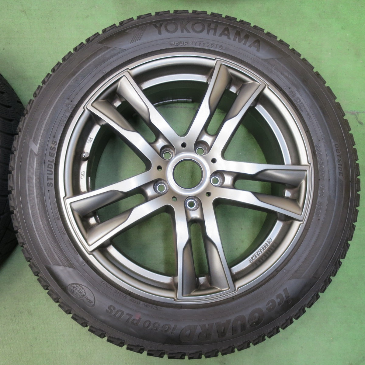 バリ溝！9分★BMW 等 KELLENERS 225/55R17 スタッドレス ヨコハマ アイスガード iG50 プラス ケレナーズ 17インチ PCD112/5H★5122708イス