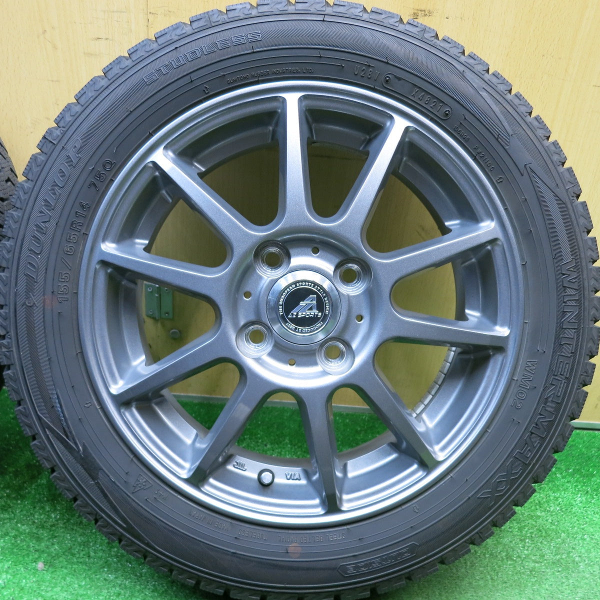 バリ溝！21年！キレイ！9.5分★スタッドレス 155/65R14 ダンロップ ウインターマックス WM02 AZ SPORTS AZスポーツ 14インチ PCD100/4H★5121303HAス