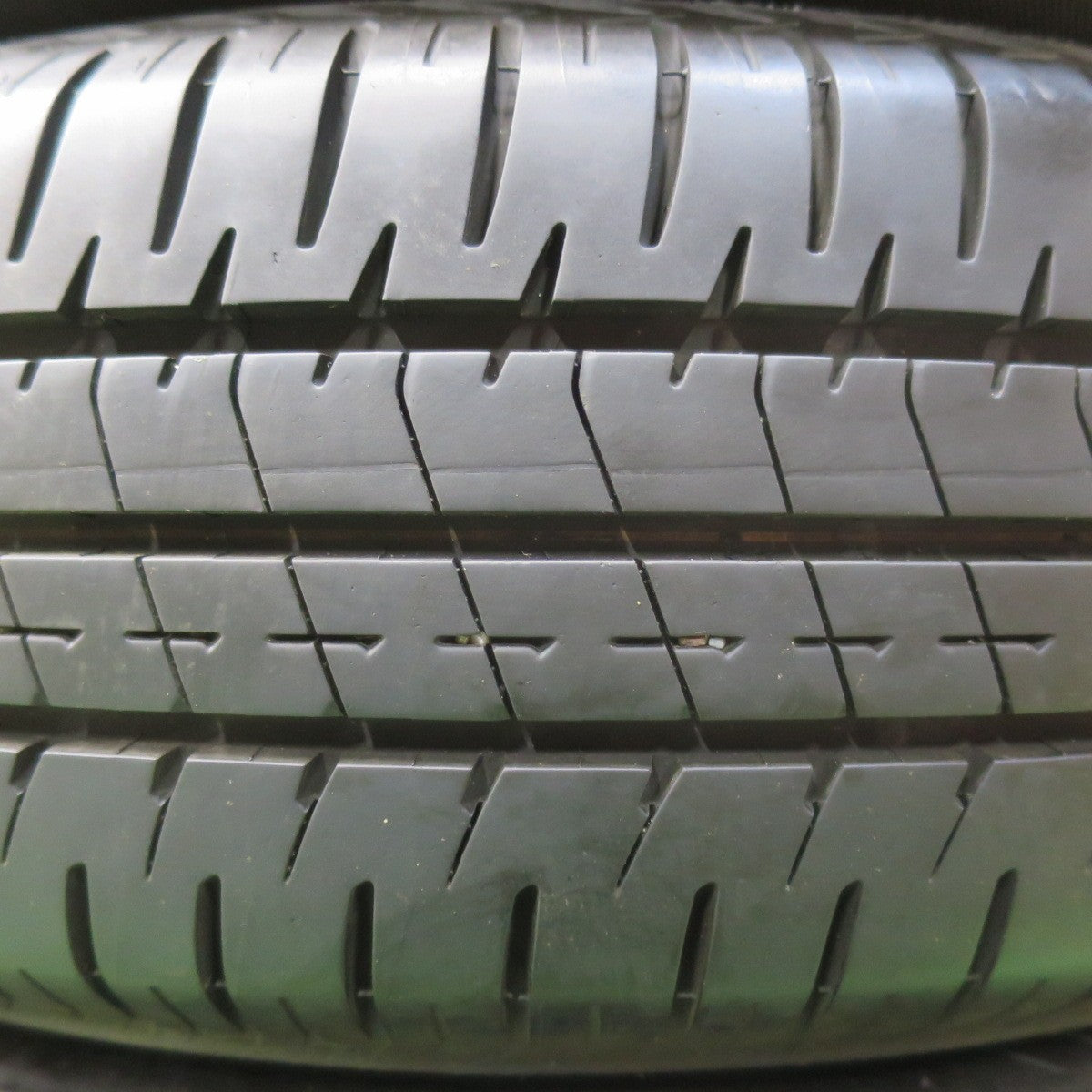 [送料無料] バリ溝！24年！9分★165/65R14 ブリヂストン エコピア NH200C FINAL MIND ファイナルマインド 14インチ ソリオ ハスラー 等 PCD100/4H★5022406イノ