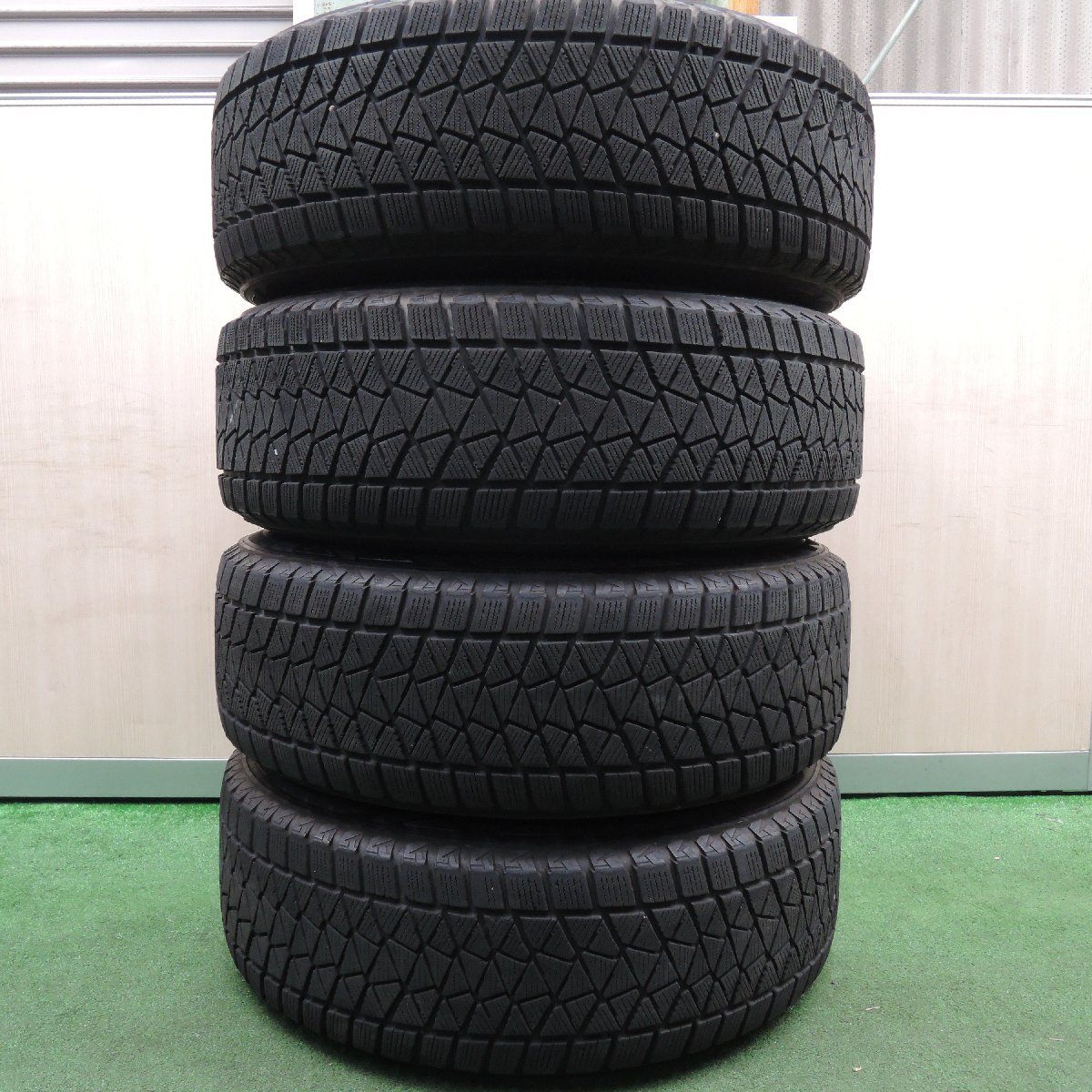 キレイ★ベンツ等 AGA TAS 225/65R17 スタッドレス ブリヂストン ブリザック DM-V2 17インチ PCD112/5H★4010609HAス