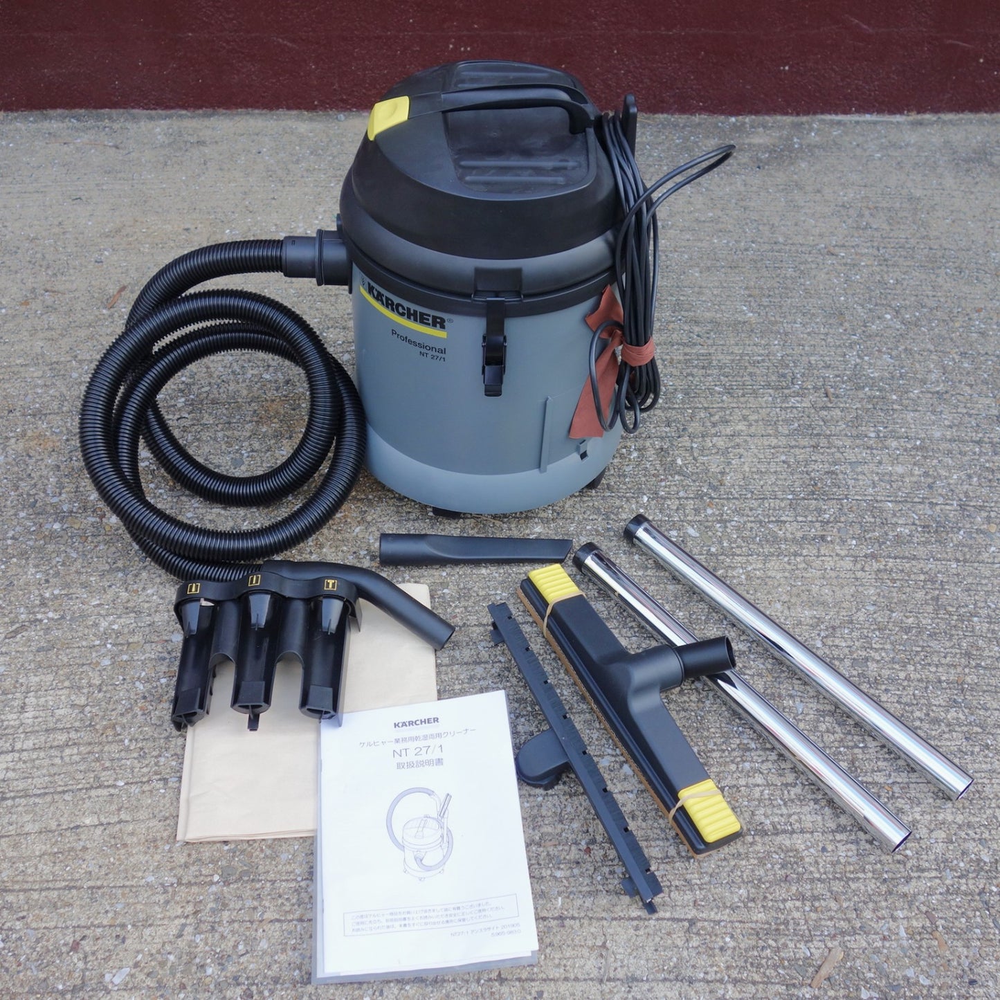 [送料無料] 未使用◆KARCHER ケルヒャー 乾湿両用掃除機 NT27/1 クリーナー 業務用 1.428-521.0 100V 50/60Hz◆
