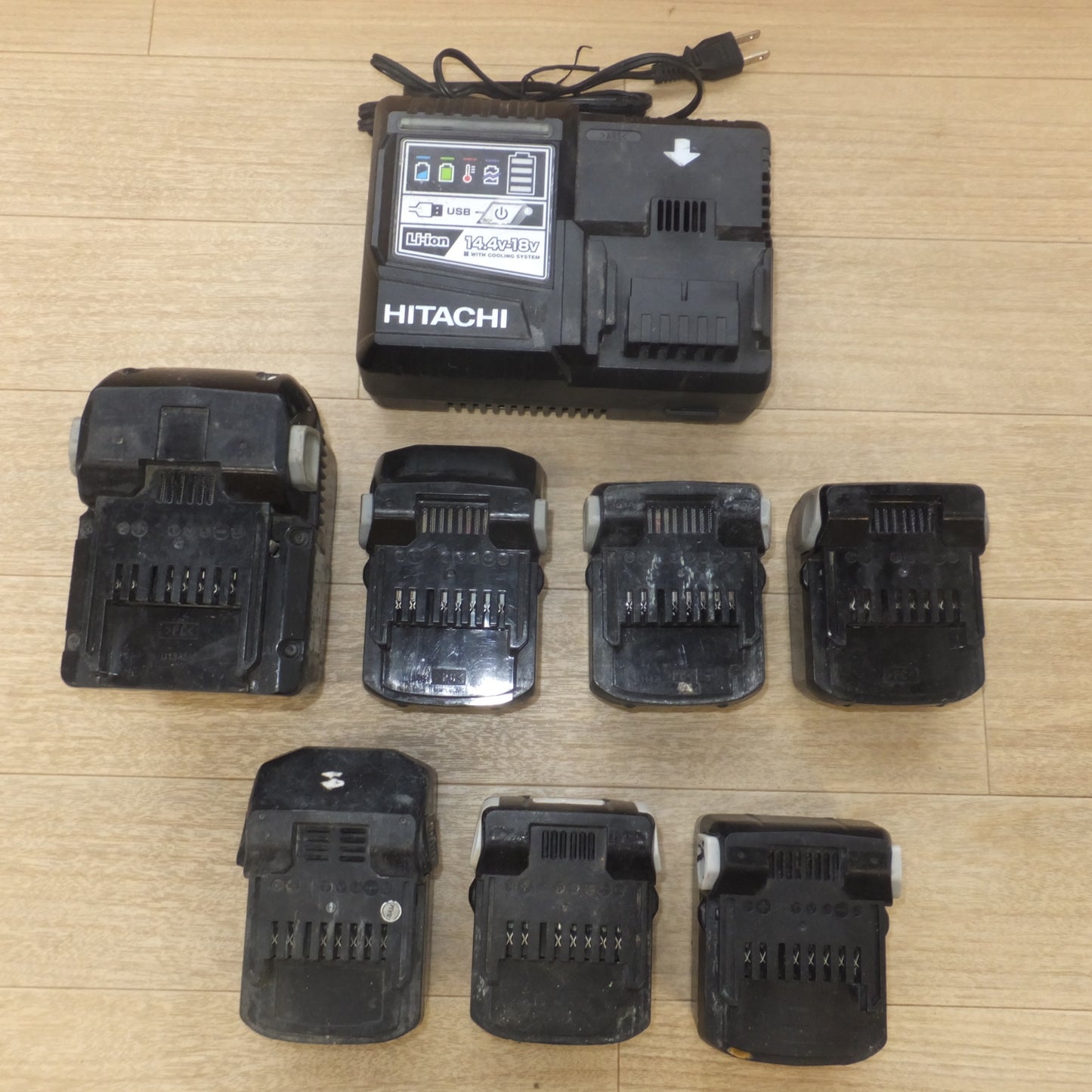 [送料無料] ジャンク★日立  急速充電器 UC18YDL　蓄電池 BSL3626 BSL1850 BSL1450 BSL1430　ほか 互換品 セット★