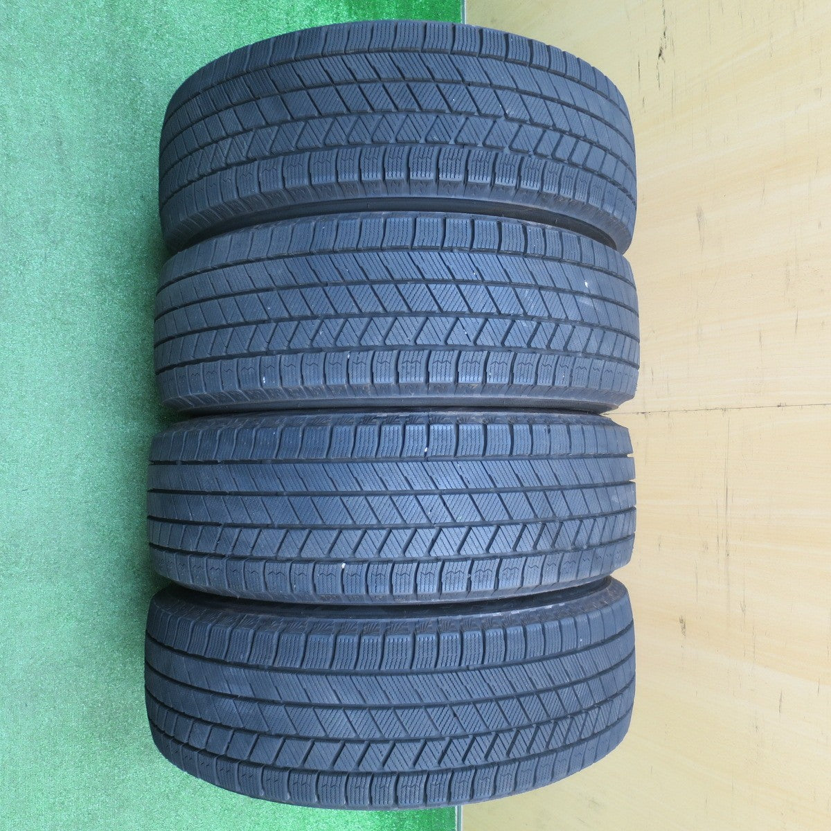 バリ溝！23年！キレイ！9.5分★スタッドレス 195/65R15 ブリヂストン ブリザック VRX3 PREO プレオ 15インチ PCD114.3/5H★5111107NJス