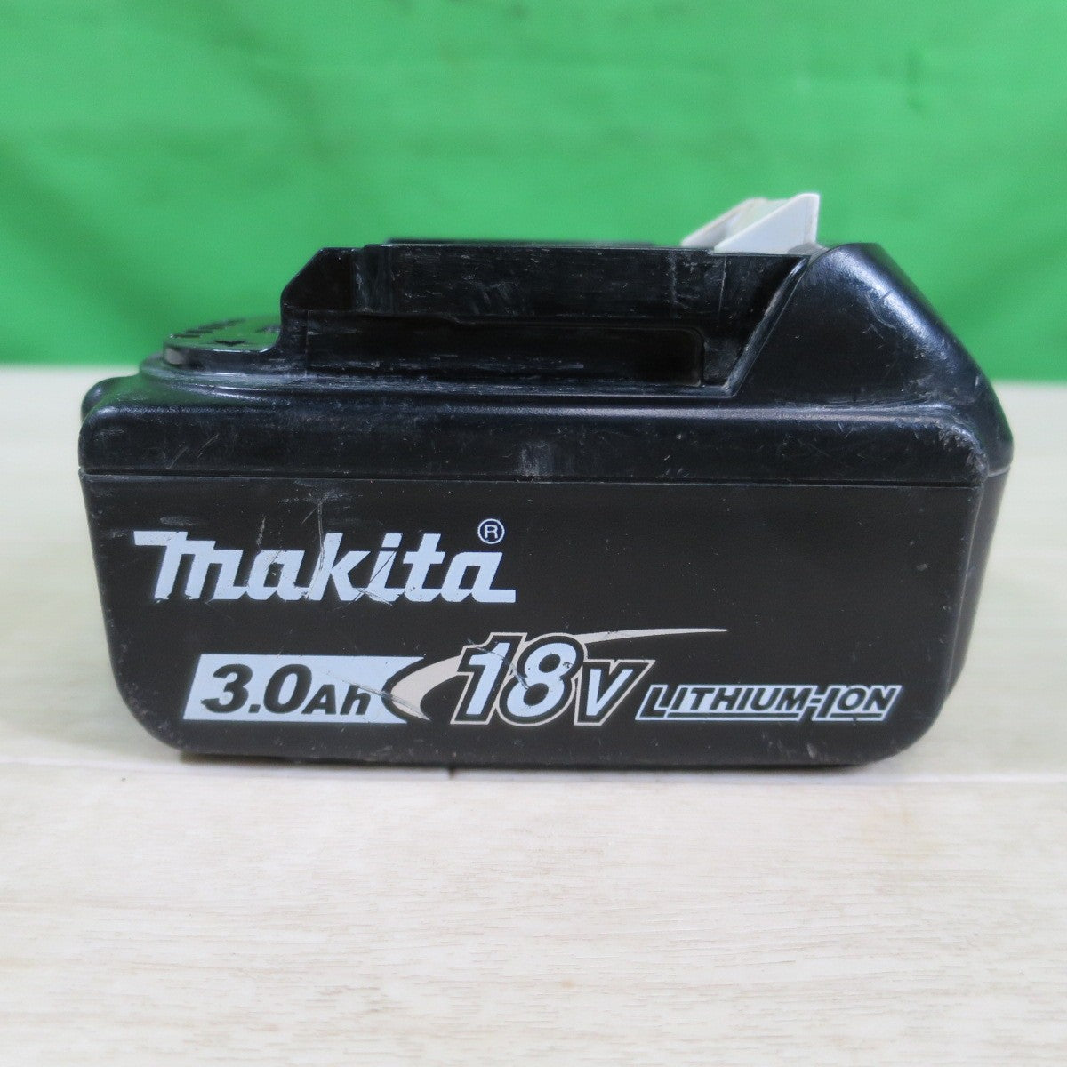 [送料無料] ☆マキタ Li-ion リチウム イオン バッテリー BL1830B 18V 3.0Ah 54Wh makita 電動 工具 インパクトドライバ 等に☆