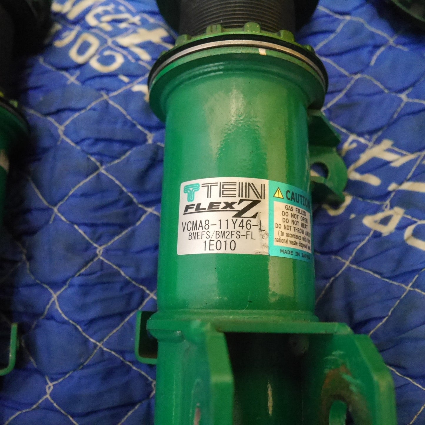 [送料無料] 1台分☆TEIN FLEXZ BMEFS/BM2FS アクセラ スポーツ 車高調 サスペンション VCMA8-11Y46 -R -L VCMA9-11931 1E010☆