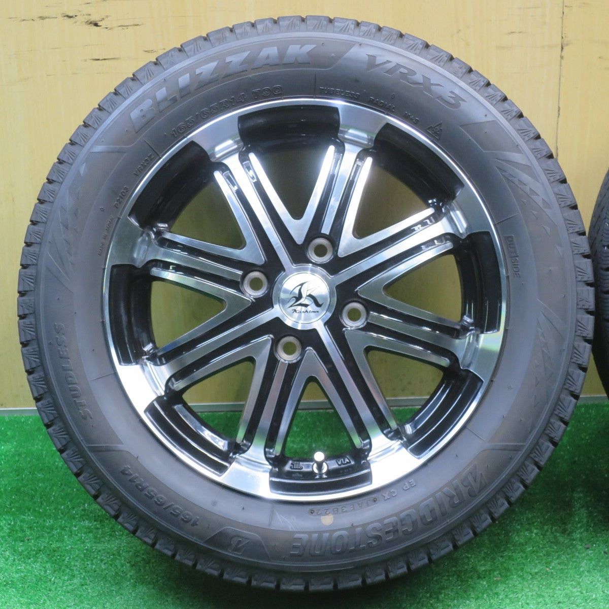 バリ溝！22年！キレイ！9分★スタッドレス 165/65R14 ブリヂストン ブリザック VRX3 Kashina V1 カシーナ 14インチ ハスラー ソリオ 等 PCD100/4H★5110407NJス