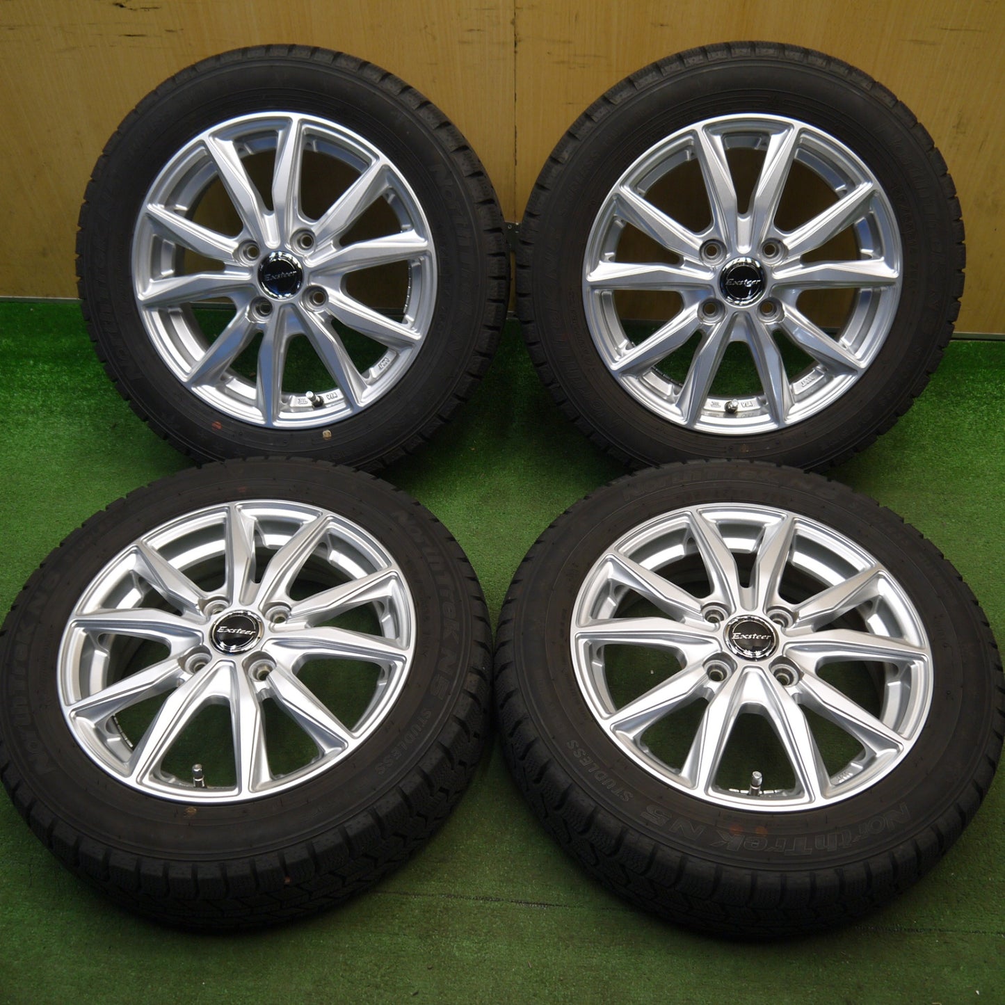 バリ溝！24年！キレイ！9.5分★スタッドレス 155/65R14 オートバックス ノーストレック N5 Exsteer エクスター 14インチ PCD100/4H★6032308Hス