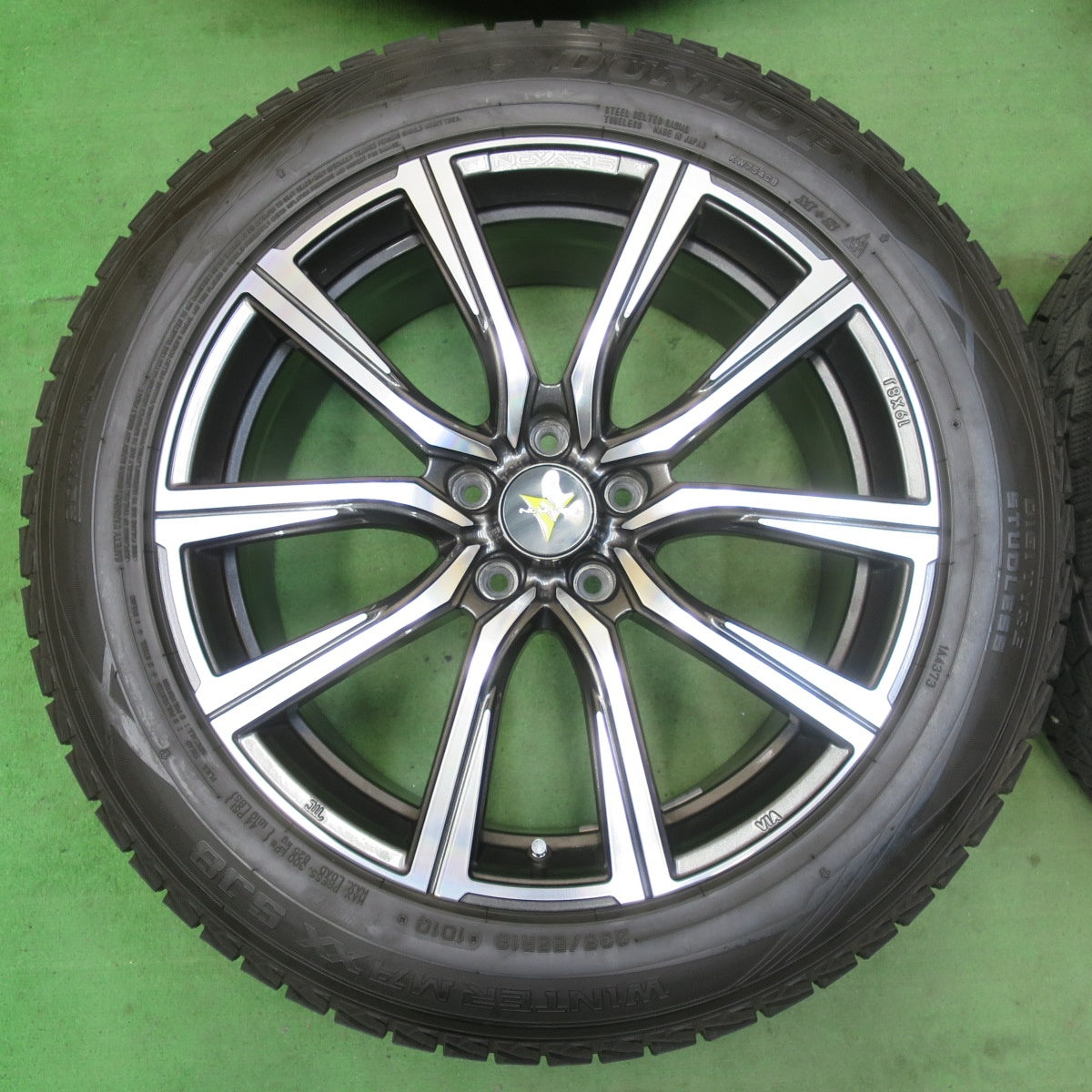 バリ溝！9.5分★スタッドレス 235/55R19 ダンロップ ウインターマックス SJ8 NOVARIS BEONDE PR ノヴァリス ビオンド 19インチ PCD114.3/5H★5051009イス