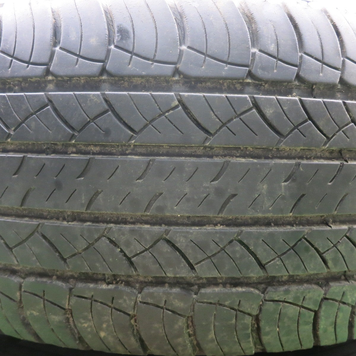 [送料無料] 4本！20年★トヨタ 150系 ランクル プラド ブラックエディション 純正 265/60R18 ミシュラン LATITUDE TOUR HP PCD139.7/6H★4091702HAノ