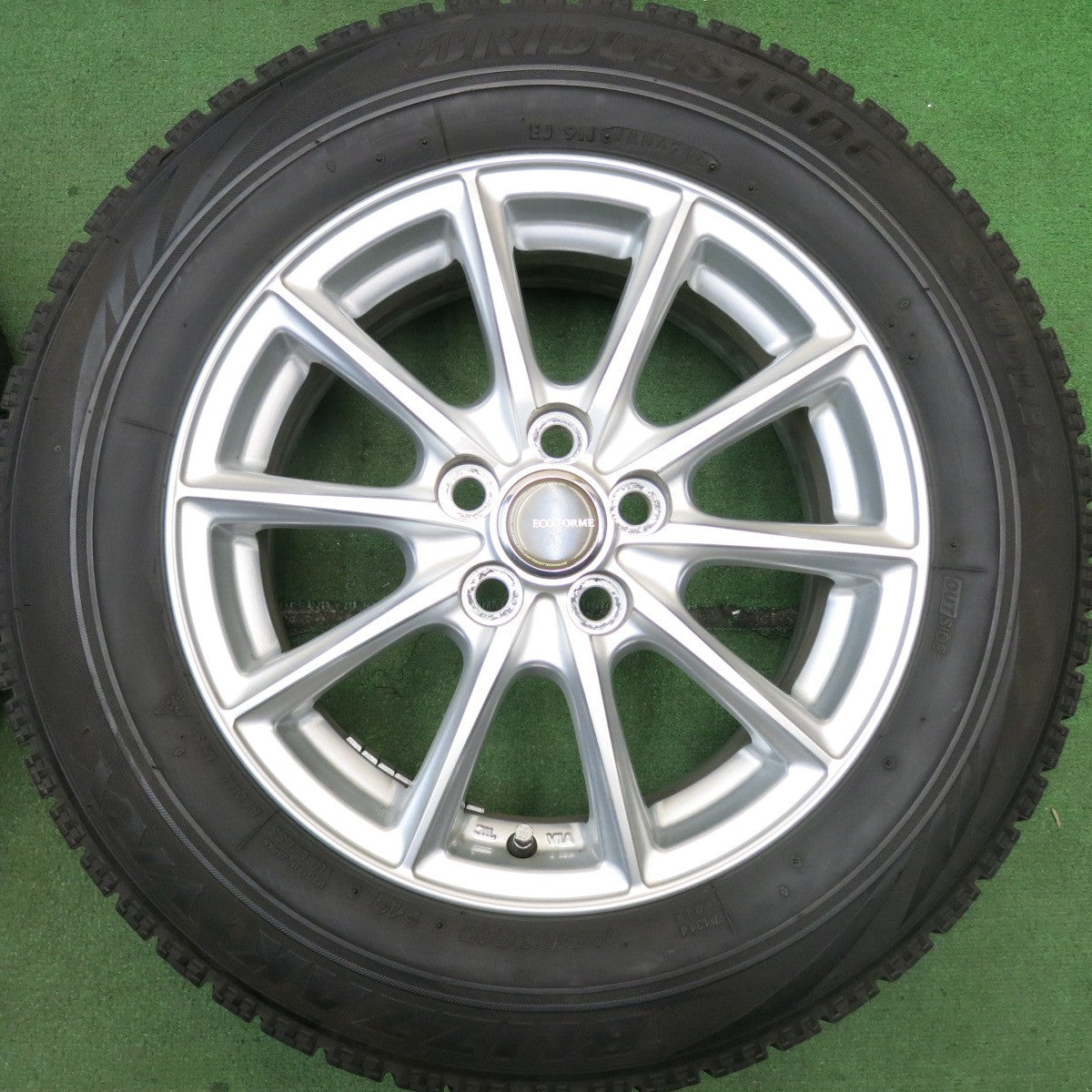 キレイ★プリウス 等 195/65R15 スタッドレス ブリヂストン ブリザック VRX ECO FORME エコフォルム 15インチ PCD100/5H★5062812HAス