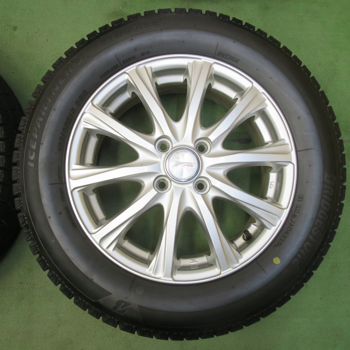 バリ溝！25年！ほぼ10分★スタッドレス 185/65R15 ブリヂストン アイスパートナー2 JOKER ジョーカー 15インチ PCD100/4H★6050807イス