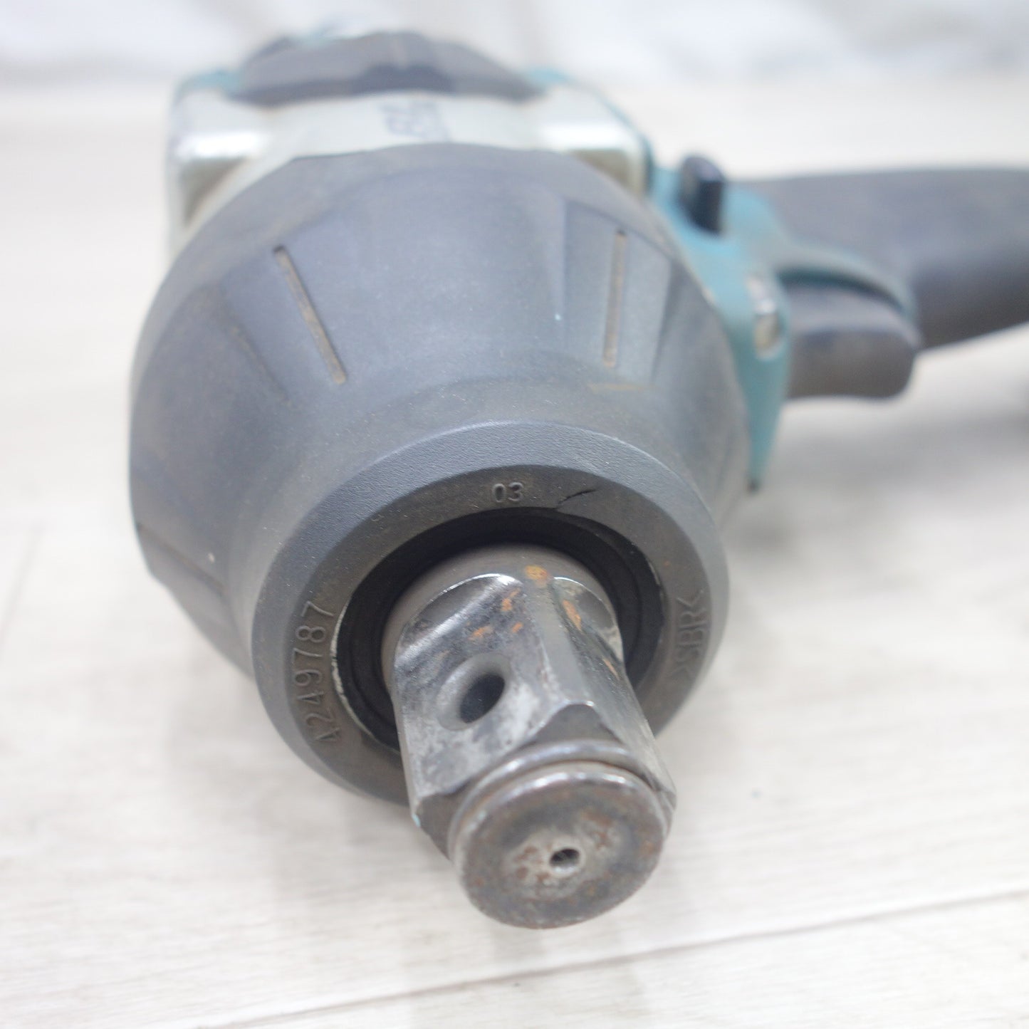 [送料無料] ◆マキタ 充電式 インパクト レンチ TW1001D 電動 工具 ケース付き コードレス 18V makita◆