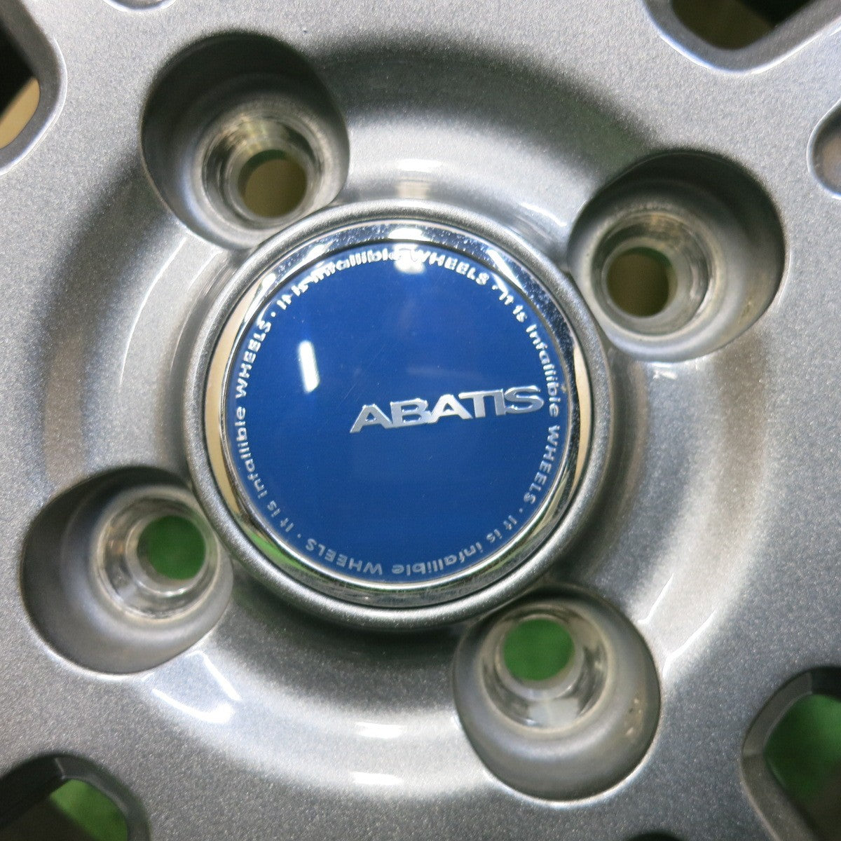 バリ溝！21年！キレイ！9.5分以上★スタッドレス 155/65R14 ヨコハマ アイスガード iG52C ABATIS アバティス 14インチ PCD100/4H★5070417SYス