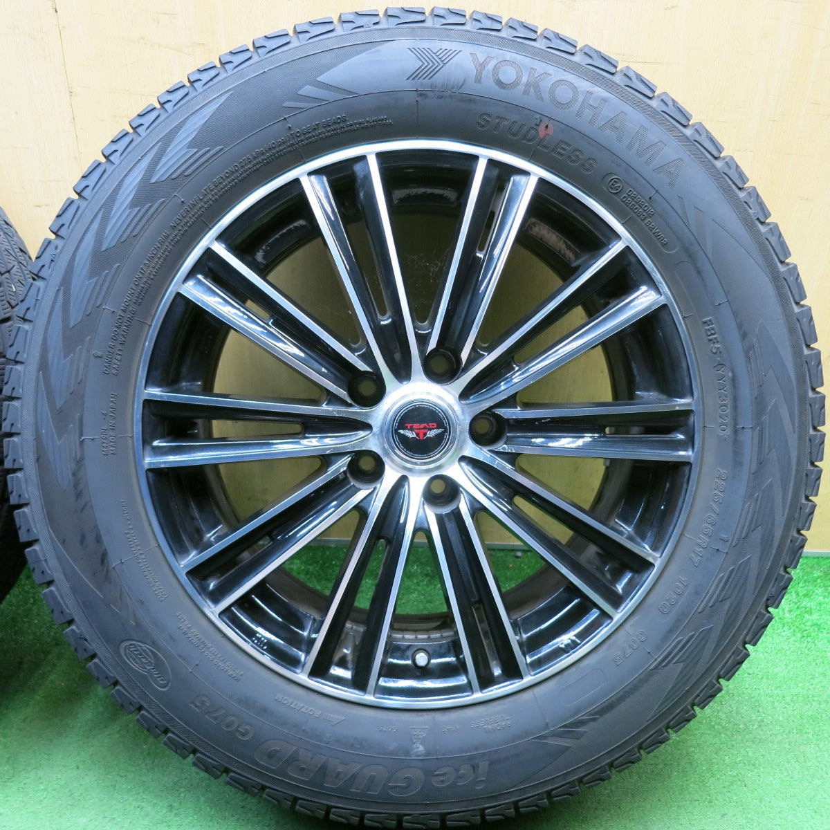 バリ溝！9分◎スタッドレス 225/65R17 ヨコハマ アイスガード G075 TEAD テッド 17インチ PCD114.3/5H◎6092004HAス