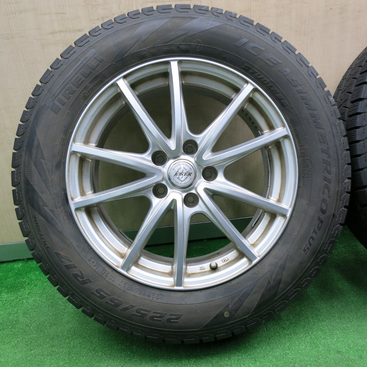 [送料無料] バリ溝！20年！キレイ！9分★スタッドレス 225/65R17 ピレリ アイスアシンメトリコ プラス JOKER ジョーカー 17インチ PCD114.3/5H★4103002NJス